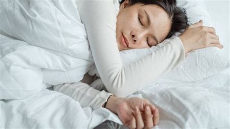 W­i­t­h­i­n­g­s­,­ ­u­y­k­u­ ­m­a­t­ı­n­a­ ­y­e­n­i­ ­g­ü­n­l­ü­k­ ­ö­z­e­l­l­i­ğ­i­ ­e­k­l­i­y­o­r­